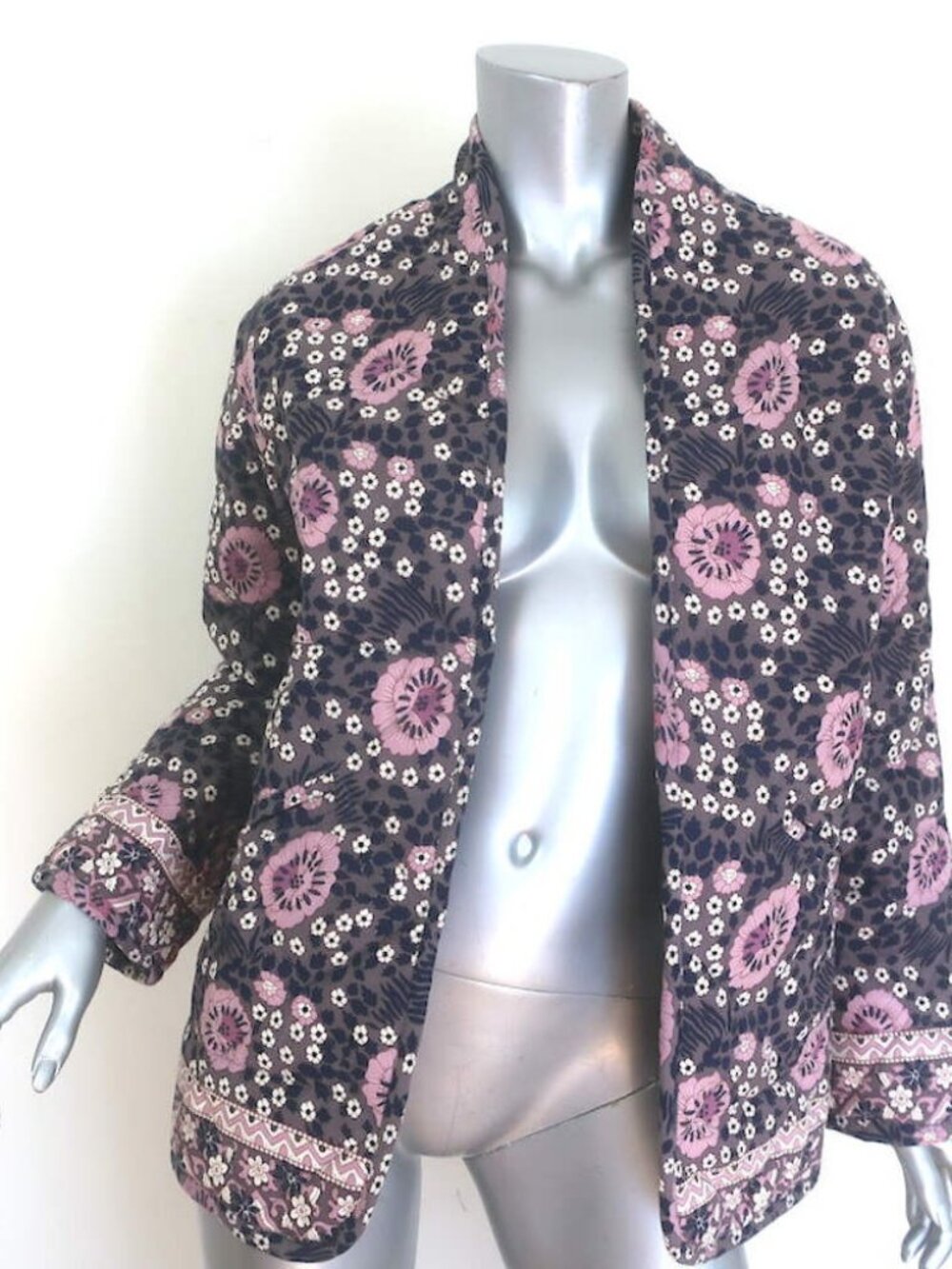 Natalie Martin Nina Quilted Floral Print Jacket Gray/Lilac Size Small